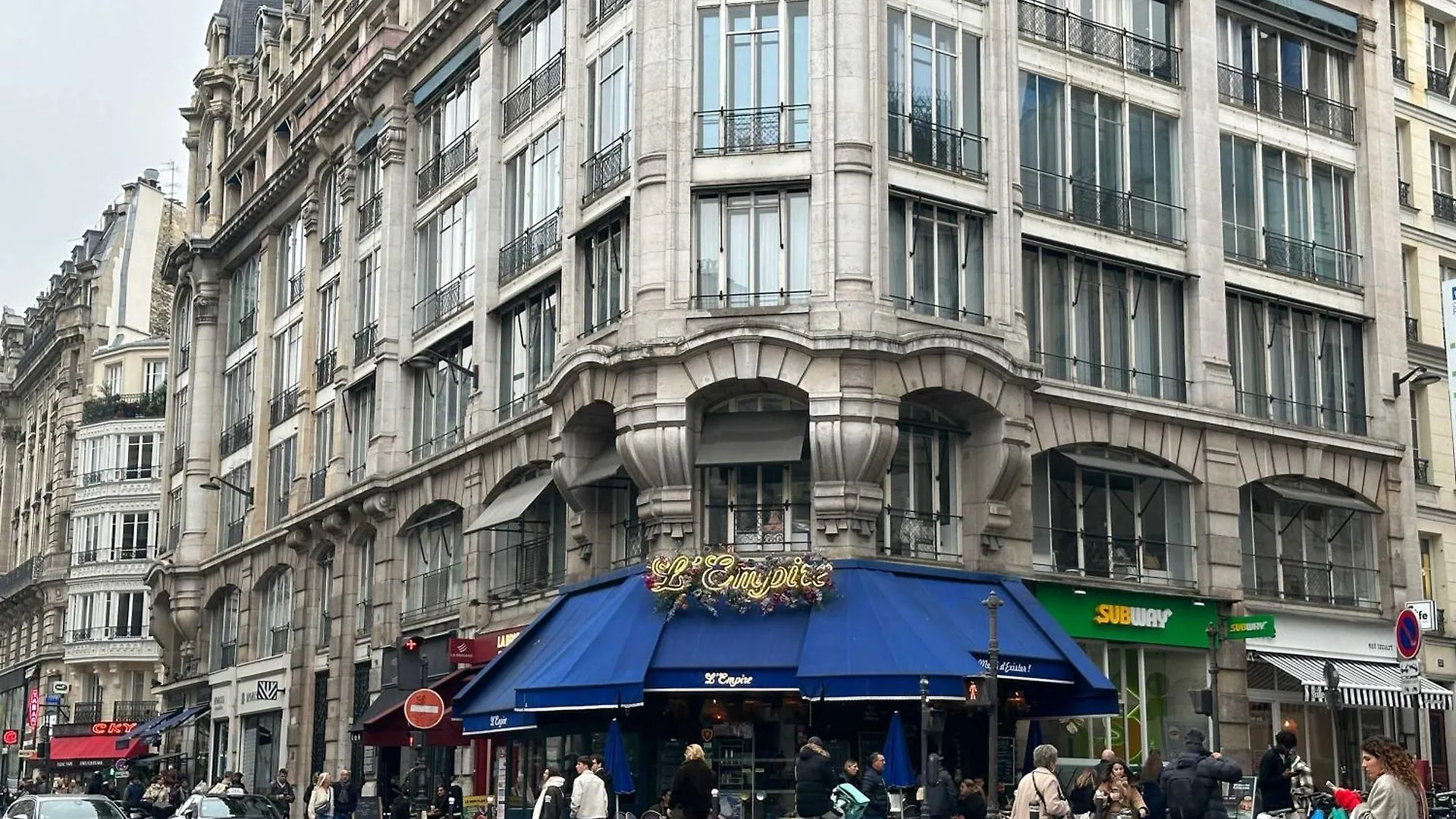 Unique Apartment At The Paris Bourse 0*,  France